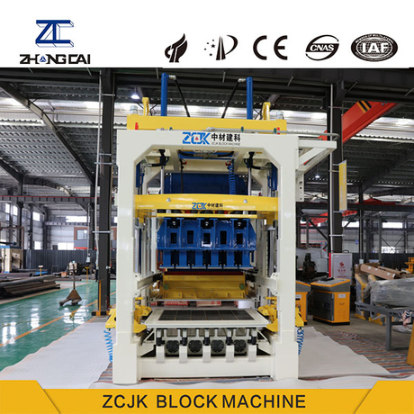 آلة إنتاج الطوب المجوف ZC1500 الأوتوماتيكية بالكامل: تعزيز الإنتاجية بتقنيات ذكية